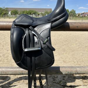 Amerigo dressuurzadel 18”
