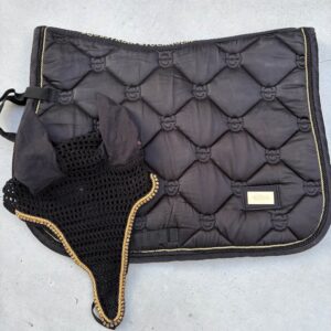 Zwart zadeldoek + oornetje Equestrian Stockholm